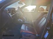 ✅ 2021 Audi Q3 Premium • VIN: WA1AUCF30M1148722 • Lot: 94169065. Wystawiony na Copart z przebiegiem 58 049 mil. Bezpłatny archiwum sprzedaży aukcyjnych z USA i szczegółowy raport historii pojazdu na DreamBid. Zdjęcie 7.