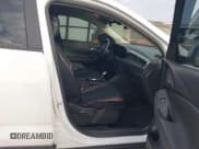 ✅ 2024 Buick Encore GX Preferred • VIN: KL4AMBS24RB032836 • Lot: 43412674. Wystawiony na IAAI z przebiegiem 22 718 mil. Bezpłatny archiwum sprzedaży aukcyjnych z USA i szczegółowy raport historii pojazdu na DreamBid. Zdjęcie 5.