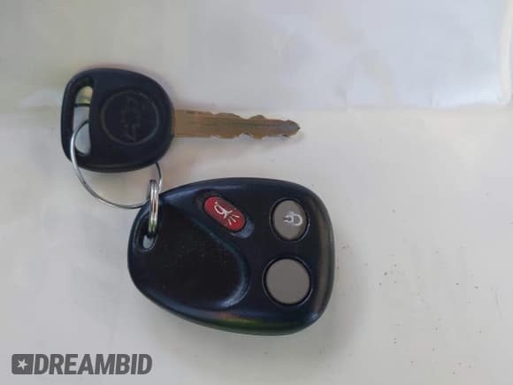 ✅ 2006 Chevrolet Silverado 2500HD LT1 • VIN: 1GCHK29U46E223538 • Лот: 43707009. Опубликован ранее на IAAI с пробегом 170 617 миль. Бесплатный доступ к архиву аукционных продаж из США и подробный отчёт об истории автомобиля на DreamBid. Изображение 11.