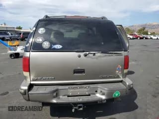 ✅ 1999 Chevrolet Blazer LT • VIN: 1GNCS13W2X2190158 • Lot: 70220585. Wystawiony na Copart z przebiegiem 205 263 mil. Bezpłatny archiwum sprzedaży aukcyjnych z USA i szczegółowy raport historii pojazdu na DreamBid. Zdjęcie 6.