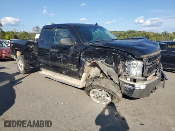 ✅ 2012 Chevrolet Silverado 2500HD LT • VIN: 1GC2KXCGXCZ338770 • Lot: 80669255. Wystawiony na Copart z przebiegiem 116 853 mil. Bezpłatny archiwum sprzedaży aukcyjnych z USA i szczegółowy raport historii pojazdu na DreamBid. Zdjęcie 4.
