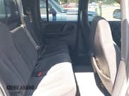 ✅ 2000 Dodge Dakota Sport • VIN: 1B7GG2AN9YS792231 • Lot: 42174764. Wystawiony na IAAI z przebiegiem 285 535 mil. Bezpłatny archiwum sprzedaży aukcyjnych z USA i szczegółowy raport historii pojazdu na DreamBid. Zdjęcie 8.