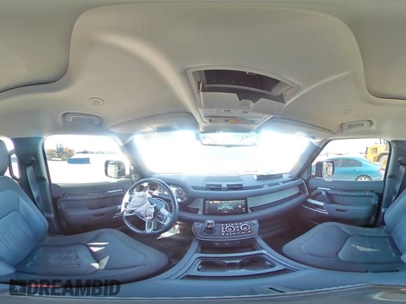 ✅ 2020 Land Rover Defender SE • VIN: SALEP7EU6L2034337 • Lot: 69947395. Wystawiony na Copart z przebiegiem 34 010 mil. Bezpłatny archiwum sprzedaży aukcyjnych z USA i szczegółowy raport historii pojazdu na DreamBid. Zdjęcie 15.