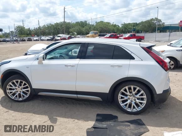 ✅ 2019 Cadillac XT4 AWD Premium Luxury • VIN: 1GYFZDR48KF131619 • Лот: 42202281. Опубликован ранее на IAAI с пробегом 67 048 миль. Бесплатный доступ к архиву аукционных продаж из США и подробный отчёт об истории автомобиля на DreamBid. Изображение 14.