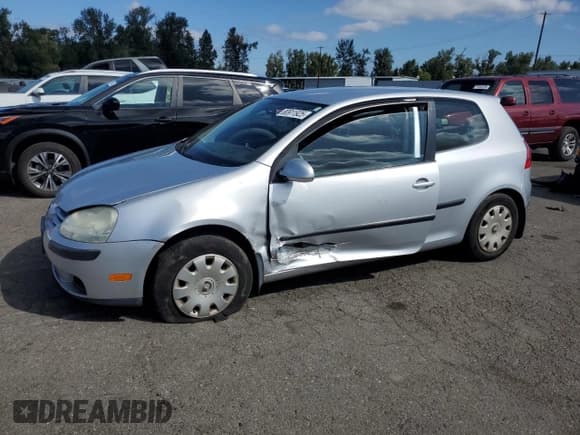 ✅ 2008 Volkswagen Rabbit S • VIN: WVWAA71K38W271699 • Лот: 80911925. Опубликован ранее на Copart с пробегом 137 478 миль. Бесплатный доступ к архиву аукционных продаж из США и подробный отчёт об истории автомобиля на DreamBid. Изображение 1.