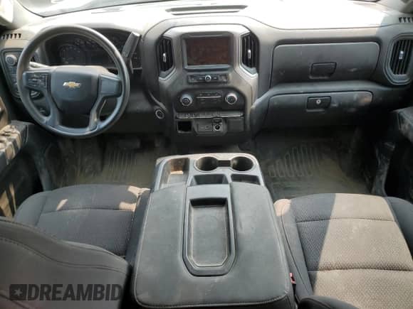 2022 Chevrolet Silverado 1500 Work Truck z VIN 1GCPDAEK1NZ602024, wystawiony jako Copart lot #67519084 z przebiegiem Nie podano mil oraz Szkoda całkowita • Salvage title. Historia ofert i sprzedaży dostępna na DreamBid. Obrazek 8.