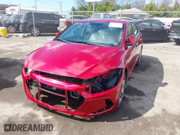 ✅ 2017 Hyundai Elantra SE • VIN: 5NPD84LF0HH071327 • Lot: 42006739. Listed on IAAI with 110,836 mi. Free auction sales archive from the USA and detailed vehicle history report at DreamBid. Image 2.