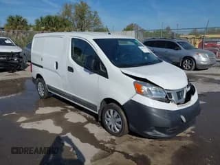 ✅ 2015 Nissan NV200 S • VIN: 3N6CM0KN2FK712034 • Лот: 38853535. Опубликован ранее на IAAI с пробегом 68 456 миль. Бесплатный доступ к архиву аукционных продаж из США и подробный отчёт об истории автомобиля на DreamBid. Изображение 1.