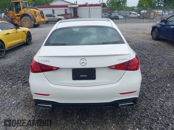 ✅ 2022 Mercedes-Benz C 300 • VIN: W1KAF4HB9NR043468 • Lot: 42317926. Wystawiony na IAAI z przebiegiem 73 248 mil. Bezpłatny archiwum sprzedaży aukcyjnych z USA i szczegółowy raport historii pojazdu na DreamBid. Zdjęcie 16.