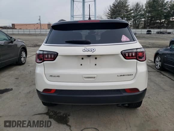 ✅ 2019 Jeep Compass Limited • VIN: 3C4NJDCB8KT654256 • Лот: 44081585. Опубликован ранее на Copart с пробегом 75 991 миль. Бесплатный доступ к архиву аукционных продаж из США и подробный отчёт об истории автомобиля на DreamBid. Изображение 6.