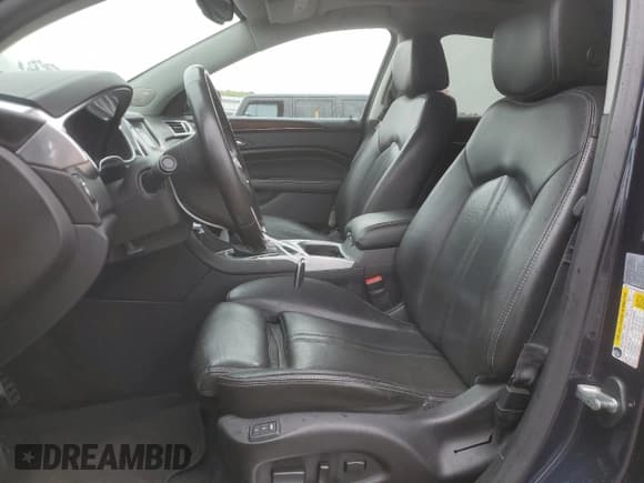 ✅ 2016 Cadillac SRX Luxury Collection • VIN: 3GYFNBE39GS567041 • Lot: 80658125. Wystawiony na Copart z przebiegiem 113 742 mil. Bezpłatny archiwum sprzedaży aukcyjnych z USA i szczegółowy raport historii pojazdu na DreamBid. Zdjęcie 7.