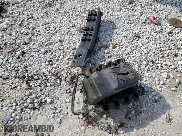 ✅ 2000 Ford F-250 XL • VIN: 1FTNX20L5YEC59850 • Lot: 43701075. Listed on Copart with 434,882 mi. Free auction sales archive from the USA and detailed vehicle history report at DreamBid. Image 12.