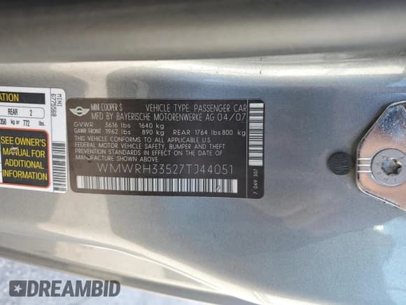 ✅ 2007 MINI Convertible S • VIN: WMWRH33527TJ44051 • Lot: 77777034. Wystawiony na Copart z przebiegiem 109 428 mil. Bezpłatny archiwum sprzedaży aukcyjnych z USA i szczegółowy raport historii pojazdu na DreamBid. Zdjęcie 13.