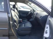 ✅ 2005 Pontiac Vibe • VIN: 5Y2SL638X5Z483777 • Lot: 43549467. Listed on IAAI with 132,808 mi. Free auction sales archive from the USA and detailed vehicle history report at DreamBid. Image 5.