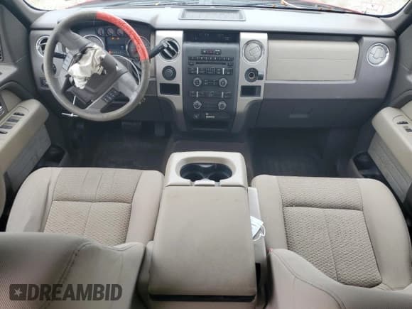 ✅ 2010 Ford F-150 XL • VIN: 1FTEW1E86AFA49744 • Lot: 85576865. Listed on Copart with 219,593 mi. Free auction sales archive from the USA and detailed vehicle history report at DreamBid. Image 8.