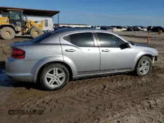 ✅ 2014 Dodge Avenger SXT • VIN: 1C3CDZCB8EN156045 • Lot: 84390294. Wystawiony na Copart z przebiegiem Nie podano. Bezpłatny archiwum sprzedaży aukcyjnych z USA i szczegółowy raport historii pojazdu na DreamBid. Zdjęcie 3.