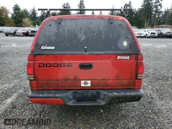 ✅ 2001 Dodge Dakota • VIN: 1B7GL22X61S111282 • Lot: 78758224. Wystawiony na Copart z przebiegiem 180 894 mil. Bezpłatny archiwum sprzedaży aukcyjnych z USA i szczegółowy raport historii pojazdu na DreamBid. Zdjęcie 6.