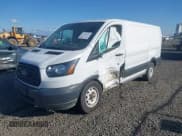 ✅ 2016 Ford Transit Cargo • VIN: 1FTYE1YM3GKB35425 • Lot: 41700349. Wystawiony na IAAI z przebiegiem 260 482 mil. Bezpłatny archiwum sprzedaży aukcyjnych z USA i szczegółowy raport historii pojazdu na DreamBid. Zdjęcie 17.