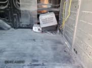 ✅ 2015 Ford Transit Cargo • VIN: 1FTNE1YM4FKB27383 • Lot: 80153074. Wystawiony na Copart z przebiegiem 228 321 mil. Bezpłatny archiwum sprzedaży aukcyjnych z USA i szczegółowy raport historii pojazdu na DreamBid. Zdjęcie 12.