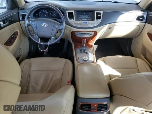 2014 Hyundai Genesis 3.8L with VIN KMHGC4DD8EU263651, listed as a Copart auction lot 87035935 with 117,273 mi miles and Salvage title. Bid and sale history available at DreamBid. Image 8.