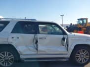 ✅ 2011 Toyota 4Runner SR5 • VIN: JTEBU5JR1B5054979 • Lot: 43610938. Listed on IAAI with 100,758 mi. Free auction sales archive from the USA and detailed vehicle history report at DreamBid. Image 6.