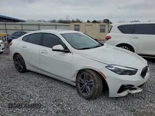 ✅ 2021 BMW 2 Series 228i • VIN: WBA53AK09M7J51915 • Lot: 93963535. Wystawiony na Copart z przebiegiem 47 749 mil. Bezpłatny archiwum sprzedaży aukcyjnych z USA i szczegółowy raport historii pojazdu na DreamBid. Zdjęcie 4.