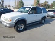 ✅ 2000 Ford Explorer XLT • VIN: 1FMZU63PXYZA87657 • Лот: 43799939. Опубликован ранее на IAAI с пробегом 204 262 миль. Бесплатный доступ к архиву аукционных продаж из США и подробный отчёт об истории автомобиля на DreamBid. Изображение 2.