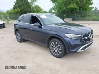 ✅ 2024 Mercedes-Benz GLC 300 • VIN: W1NKM4HBXRF156611 • Lot: 42579467. Wystawiony na IAAI z przebiegiem 12 727 mil. Bezpłatny archiwum sprzedaży aukcyjnych z USA i szczegółowy raport historii pojazdu na DreamBid. Zdjęcie 1.
