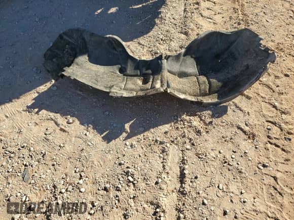 2022 Chevrolet Silverado 1500 Custom Trail Boss with VIN 3GCPDCED7NG661849, listed as a Copart auction lot 46292425 with 97,096 mi miles and Salvage title. Bid and sale history available at DreamBid. Image 12.