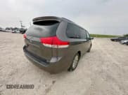 ✅ 2013 Toyota Sienna XLE • VIN: 5TDDK3DC1DS062365 • Lot: 57693395. Listed on Copart with 252,932 mi. Free auction sales archive from the USA and detailed vehicle history report at DreamBid. Image 4.
