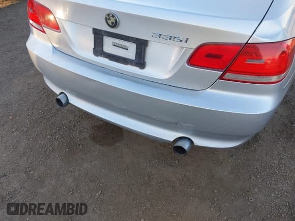 ✅ 2007 BMW 3 Series 335i • VIN: WBAWB73527PV83013 • Lot: 43576728. Listed on IAAI with Not provided. Free auction sales archive from the USA and detailed vehicle history report at DreamBid. Image 6.