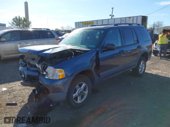✅ 2003 Ford Explorer XLT • VIN: 1FMZU73K43UC42848 • Lot: 43703265. Wystawiony na IAAI z przebiegiem 137 008 mil. Bezpłatny archiwum sprzedaży aukcyjnych z USA i szczegółowy raport historii pojazdu na DreamBid. Zdjęcie 18.