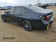 ✅ 2018 BMW 7 Series 750i xDrive • VIN: WBA7B0C52JG527205 • Lot: 57452265. Wystawiony na Copart z przebiegiem 120 655 mil. Bezpłatny archiwum sprzedaży aukcyjnych z USA i szczegółowy raport historii pojazdu na DreamBid. Zdjęcie 2.