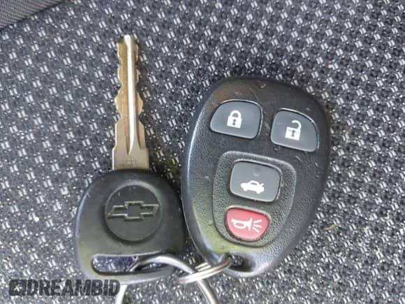 ✅ 2012 Chevrolet Malibu 1LT • VIN: 1G1ZC5E02CF240181 • Лот: 43613180. Опубликован ранее на IAAI с пробегом 187 716 миль. Бесплатный доступ к архиву аукционных продаж из США и подробный отчёт об истории автомобиля на DreamBid. Изображение 11.