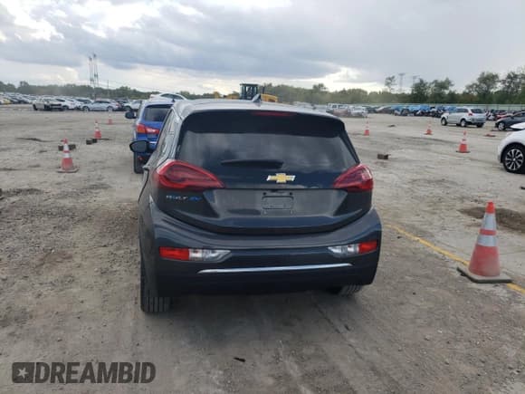 ✅ 2019 Chevrolet Bolt EV LT • VIN: 1G1FY6S01K4138623 • Lot: 67666283. Wystawiony na Copart z przebiegiem 32 463 mil. Bezpłatny archiwum sprzedaży aukcyjnych z USA i szczegółowy raport historii pojazdu na DreamBid. Zdjęcie 6.