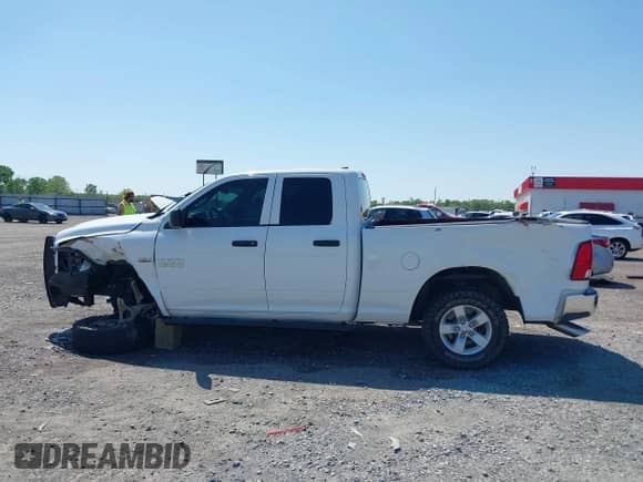 2016 Ram 1500 Express with VIN 1C6RR7FT2GS353496, listed as a IAAI auction lot 41992361 with 188,304 mi miles and . Bid and sale history available at DreamBid. Image 14.