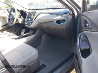 2023 Chevrolet Malibu LS z VIN 1G1ZC5STXPF208339, wystawiony jako IAAI lot #43542273 z przebiegiem 35 277 mil mil oraz . Historia ofert i sprzedaży dostępna na DreamBid. Obrazek 5.