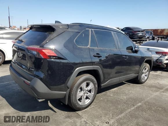 ✅ 2025 Toyota RAV4 Hybrid XLE • VIN: JTMRWRFV7SJ071061 • Lot: 68856325. Listed on Copart with 780 mi. Free auction sales archive from the USA and detailed vehicle history report at DreamBid. Image 3.