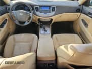 ✅ 2009 Hyundai Genesis • VIN: KMHGC46E69U027172 • Lot: 92566525. Listed on Copart with 121,892 mi. Free auction sales archive from the USA and detailed vehicle history report at DreamBid. Image 8.