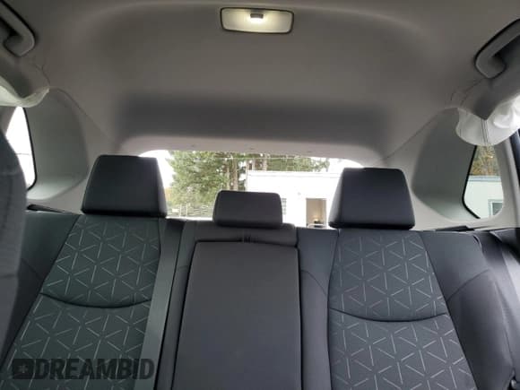 ✅ 2024 Toyota RAV4 Hybrid XLE • VIN: 4T3RWRFV7RU117676 • Лот: 91516535. Опубликован ранее на Copart с пробегом 42 205 миль. Бесплатный доступ к архиву аукционных продаж из США и подробный отчёт об истории автомобиля на DreamBid. Изображение 10.