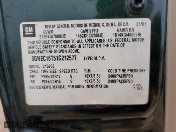 2001 Chevrolet Suburban LT с VIN 3GNEC16T51G212577, выставлен на аукционе Copart как лот 79689664 с пробегом 247 117 миль миль и Списание • Salvage title. История ставок и продаж доступна на DreamBid. Изображение 15.