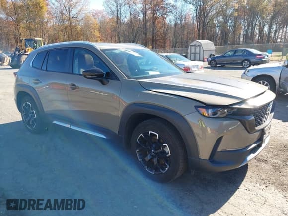 ✅ 2024 Mazda CX-50 Meridian Edition • VIN: 7MMVABXYXRN210261 • Lot: 43602371. Wystawiony na IAAI z przebiegiem 24 813 mil. Bezpłatny archiwum sprzedaży aukcyjnych z USA i szczegółowy raport historii pojazdu na DreamBid. Zdjęcie 1.