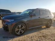 ✅ 2022 BMW X7 M50i • VIN: 5UXCX6C04N9N00722 • Lot: 71478495. Wystawiony na Copart z przebiegiem 54 645 mil. Bezpłatny archiwum sprzedaży aukcyjnych z USA i szczegółowy raport historii pojazdu na DreamBid. Zdjęcie 1.
