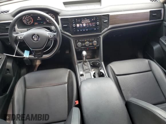 ✅ 2019 Volkswagen Atlas SEL • VIN: 1V2ER2CA5KC547938 • Lot: 70115005. Listed on Copart with 72,321 mi. Free auction sales archive from the USA and detailed vehicle history report at DreamBid. Image 8.