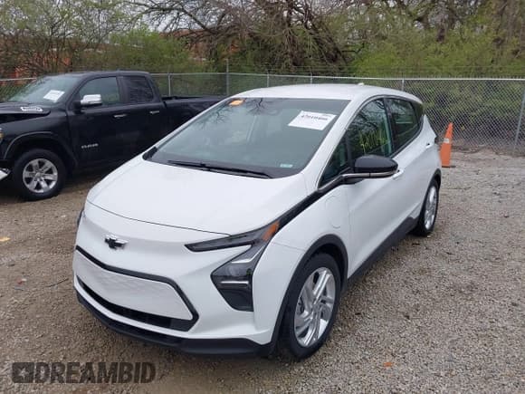 ✅ 2023 Chevrolet Bolt EV 1LT • VIN: 1G1FW6S0XP4107805 • Lot: 42010466. Wystawiony na IAAI z przebiegiem 18 625 mil. Bezpłatny archiwum sprzedaży aukcyjnych z USA i szczegółowy raport historii pojazdu na DreamBid. Zdjęcie 6.
