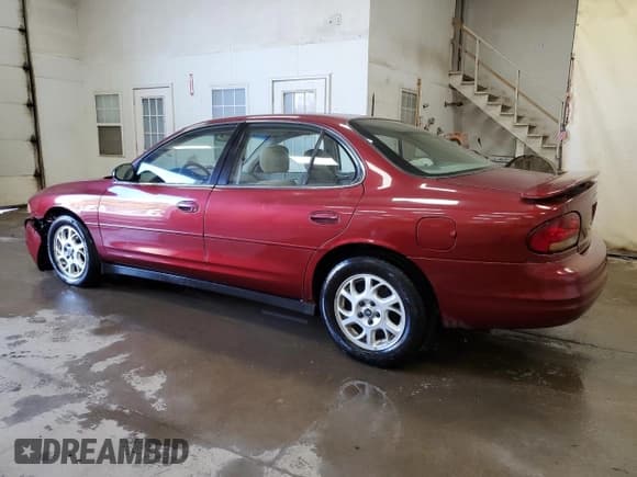 ✅ 2001 Oldsmobile Intrigue GX • VIN: 1G3WH52H51F194073 • Lot: 87184915. Wystawiony na Copart z przebiegiem 192 714 mil. Bezpłatny archiwum sprzedaży aukcyjnych z USA i szczegółowy raport historii pojazdu na DreamBid. Zdjęcie 2.