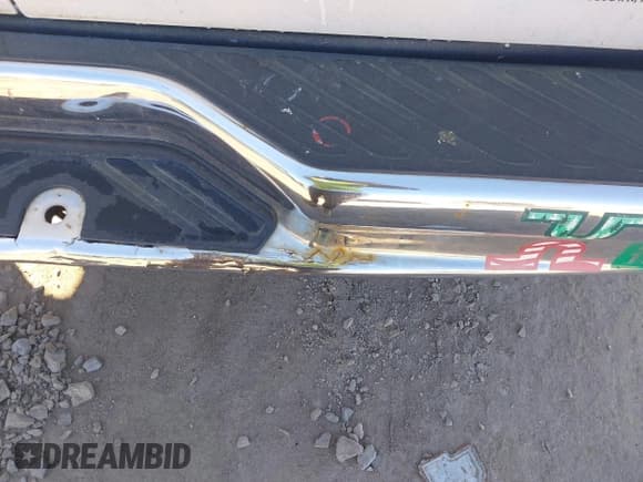 ✅ 2012 Ford Econoline Cargo Commercial • VIN: 1FTNE1EW2CDA17387 • Lot: 43332096. Wystawiony na IAAI z przebiegiem 166 180 mil. Bezpłatny archiwum sprzedaży aukcyjnych z USA i szczegółowy raport historii pojazdu na DreamBid. Zdjęcie 6.