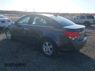 ✅ 2015 Chevrolet Cruze LT • VIN: 1G1PC5SB4F7105845 • Лот: 43600745. Опубликован ранее на IAAI с пробегом 110 653 миль. Бесплатный доступ к архиву аукционных продаж из США и подробный отчёт об истории автомобиля на DreamBid. Изображение 3.