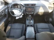 ✅ 2017 Nissan Rogue SV • VIN: KNMAT2MVXHP526975 • Lot: 92634965. Listed on Copart with 121,804 mi. Free auction sales archive from the USA and detailed vehicle history report at DreamBid. Image 8.