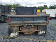 ✅ 2005 Chevrolet Silverado 1500 • VIN: 1GBJC34U35E141251 • Лот: 62311945. Опубликован ранее на Copart с пробегом 131 177 миль. Бесплатный доступ к архиву аукционных продаж из США и подробный отчёт об истории автомобиля на DreamBid. Изображение 6.